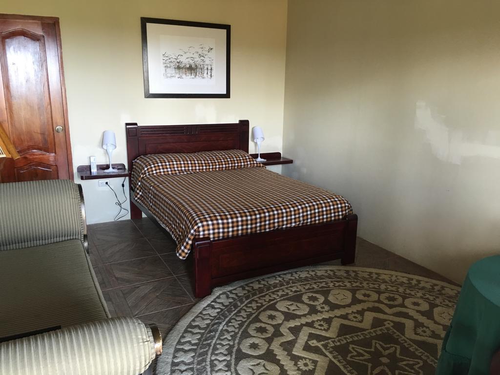 Casa Roja Hostel Montañita 外观 照片