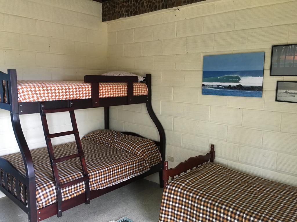 Casa Roja Hostel Montañita 外观 照片